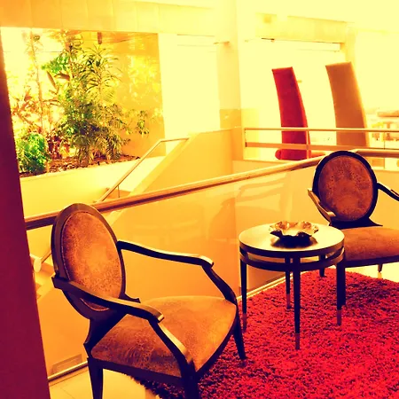 Otel Lusitania Congress & Guarda