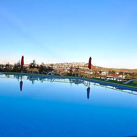 Lusitania Congress & 4*