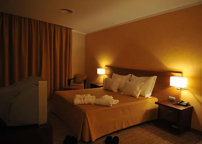 Lusitania Congress & Hotel