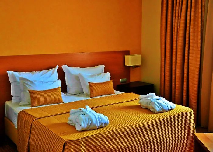 Lusitania Congress & 4* Guarda