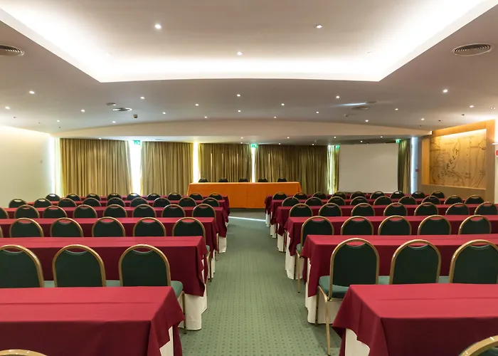 Lusitania Congress & Otel Guarda